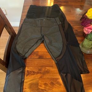 BCBG MaxAzria Leggings w/ Black Pleather & Mesh. Great condition Set of 2 Size M